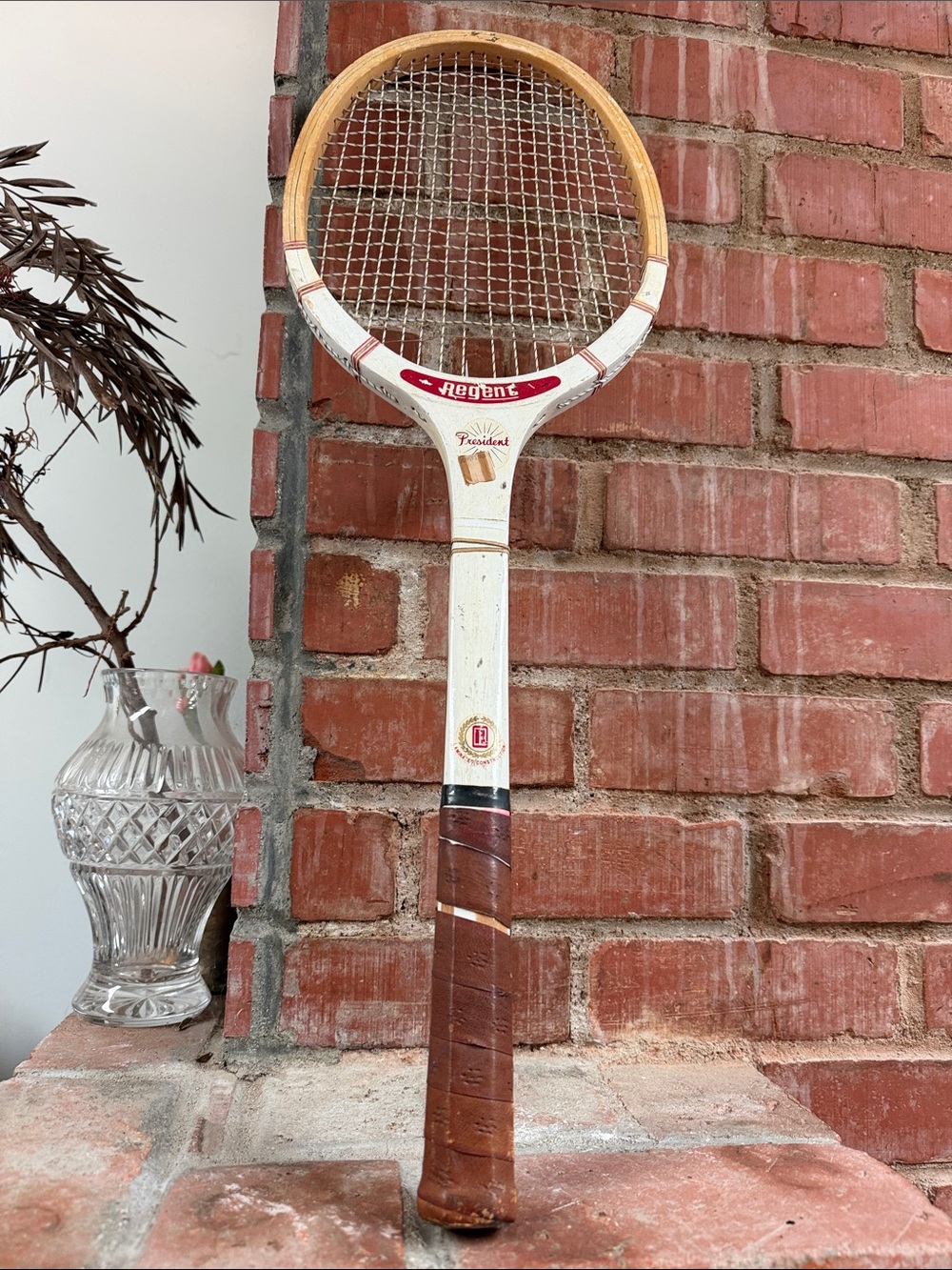 Regent President Vintage Wooden Tennis Racket - White and Brown